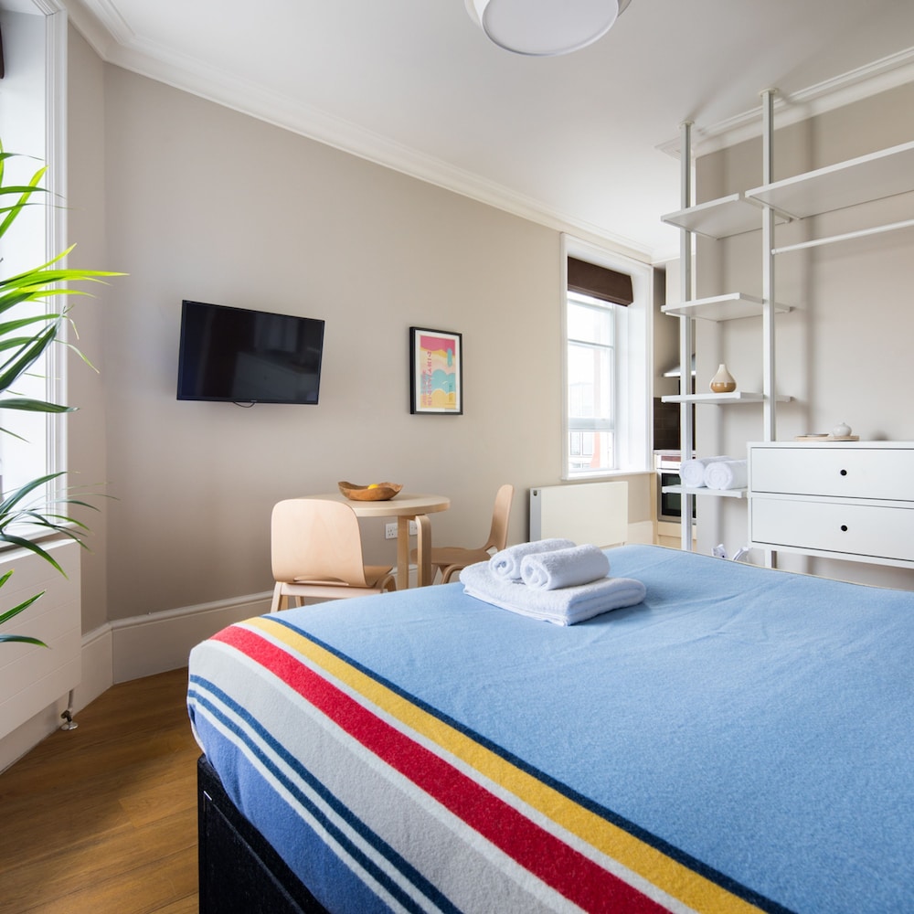 Amazing Covent Garden Studio - Netflix Nespresso