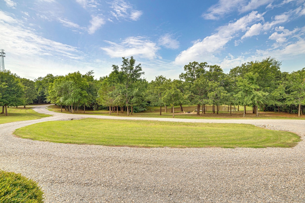 Peaceful & Private - North Texas Family Escape!