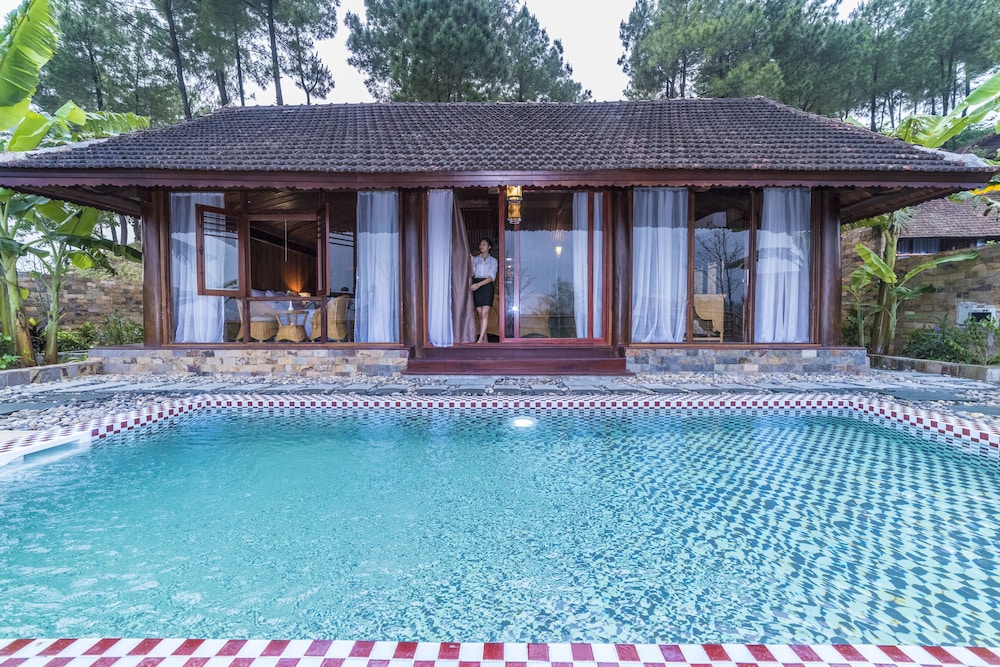 Sankofa Village Hill resort and Spa