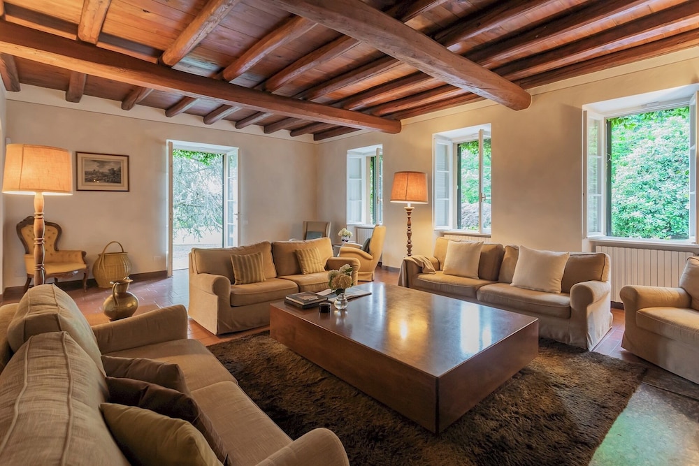Villa Riva Bellagio With Pool by Rent all Como