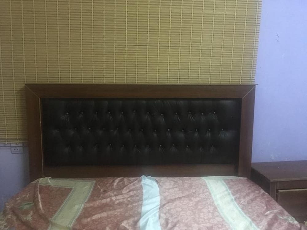 Three Bedroom Flats 8 view 5