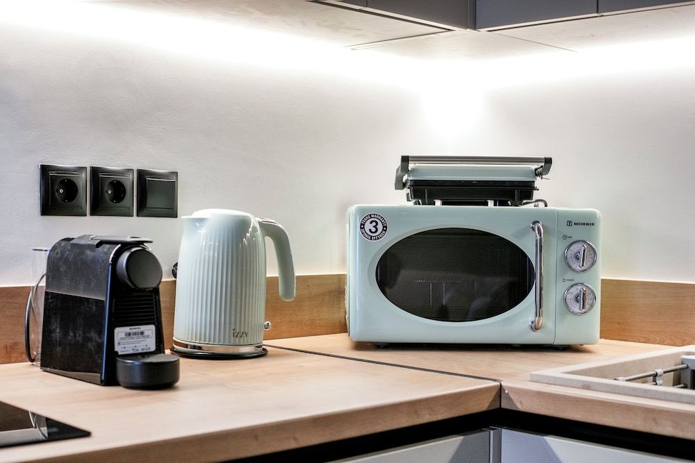 Avia Deluxe Studio- Athens Modern Escape