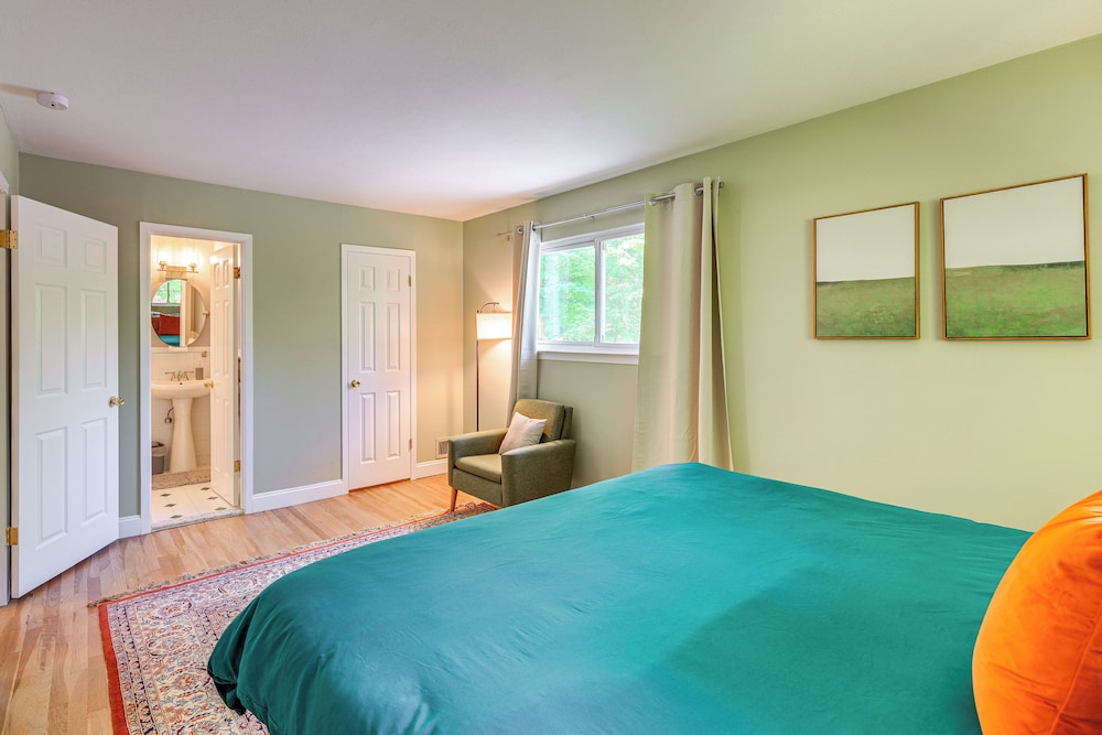 Ossining Vacation Rental Near River, Trails & Mta! view 2