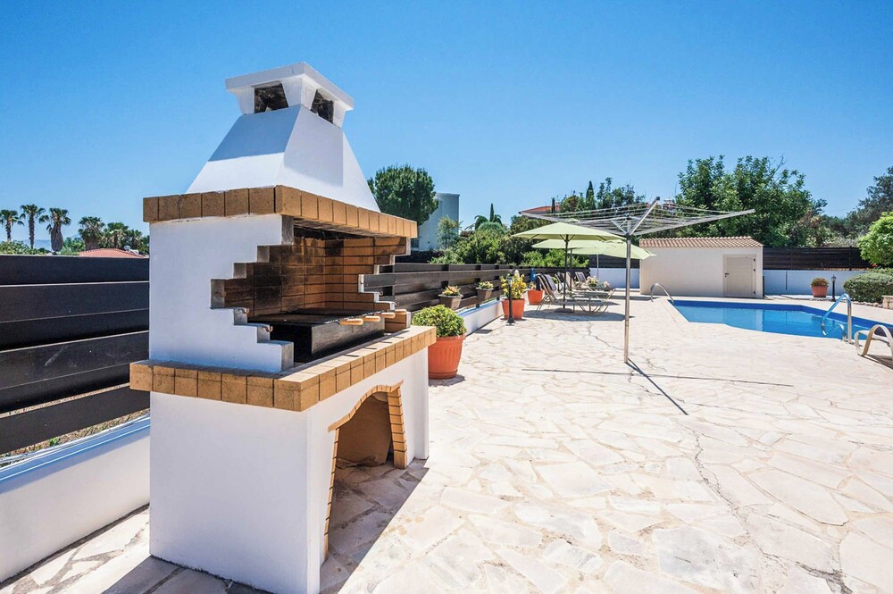 Villa Thalassa Hideaway