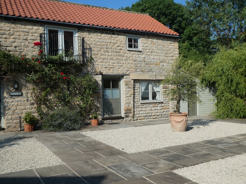 The Cornmill Stable Cottages