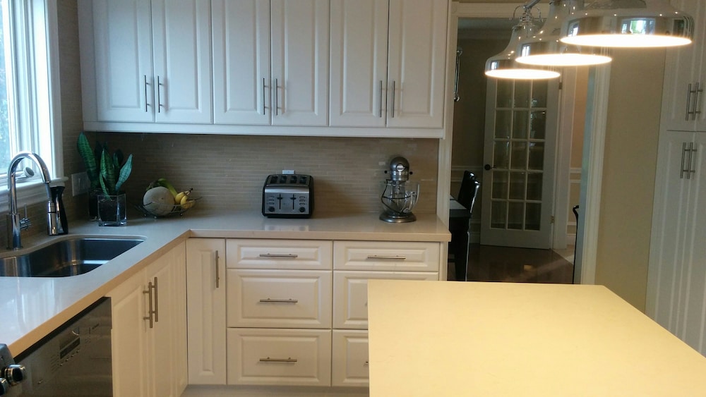 Serendipity Bed and Breakfast - Image 5