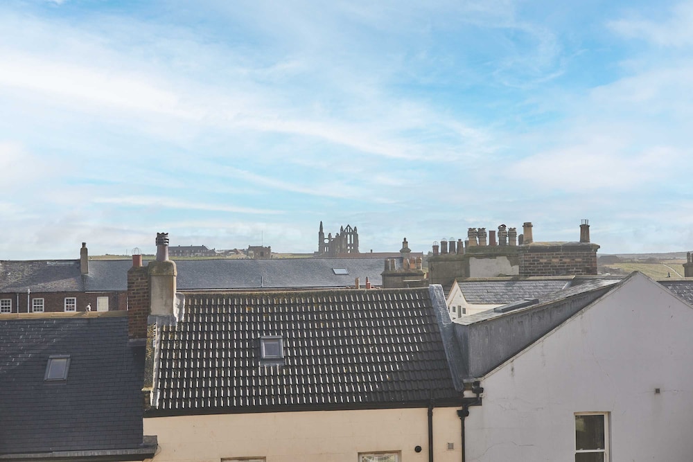 Host Stay Abbey Terrace Apartment