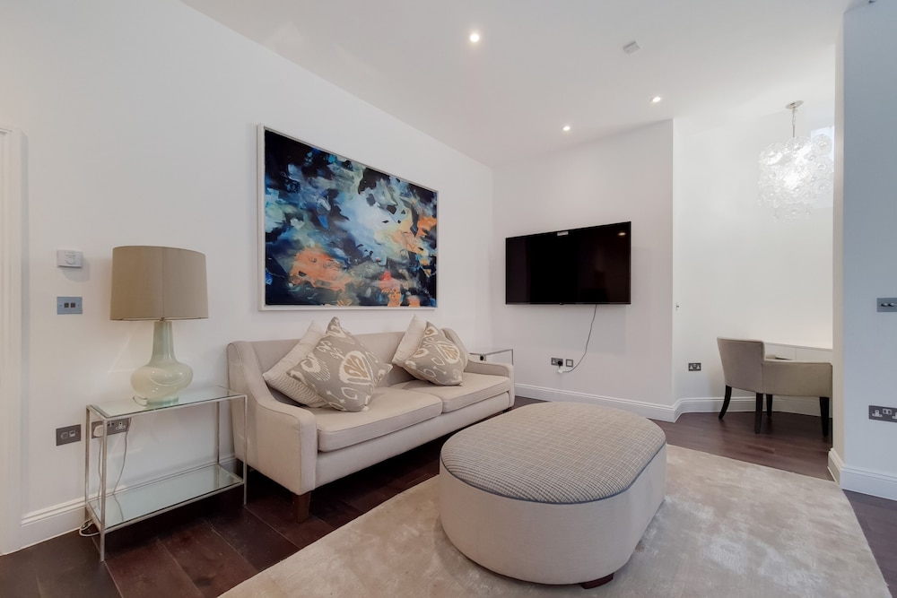 The Knightsbridge Residences