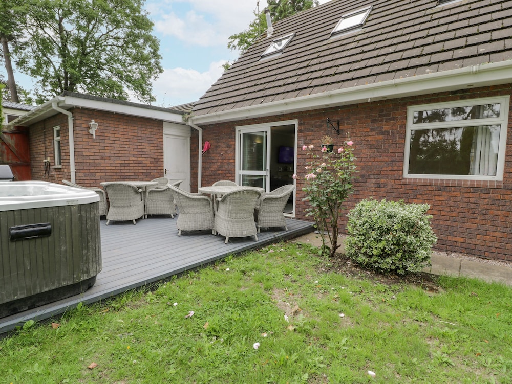 Woodlands Retreat