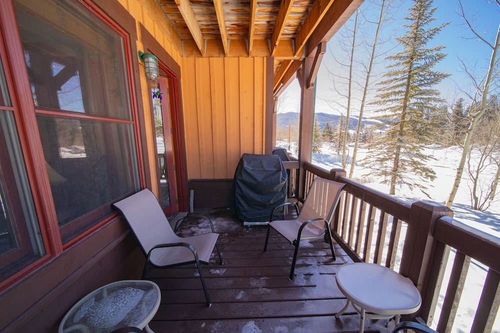 Elk Run Villas 9574