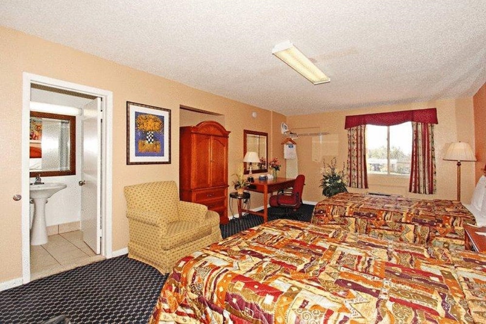 Regal Inn Suites - Property Image 30