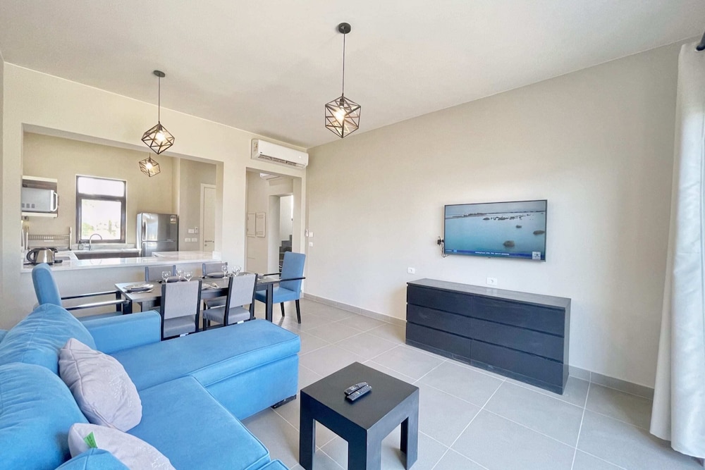 Xuru Stays I Poised & Pearly 3 BDR Villa @ Cyan El Gouna