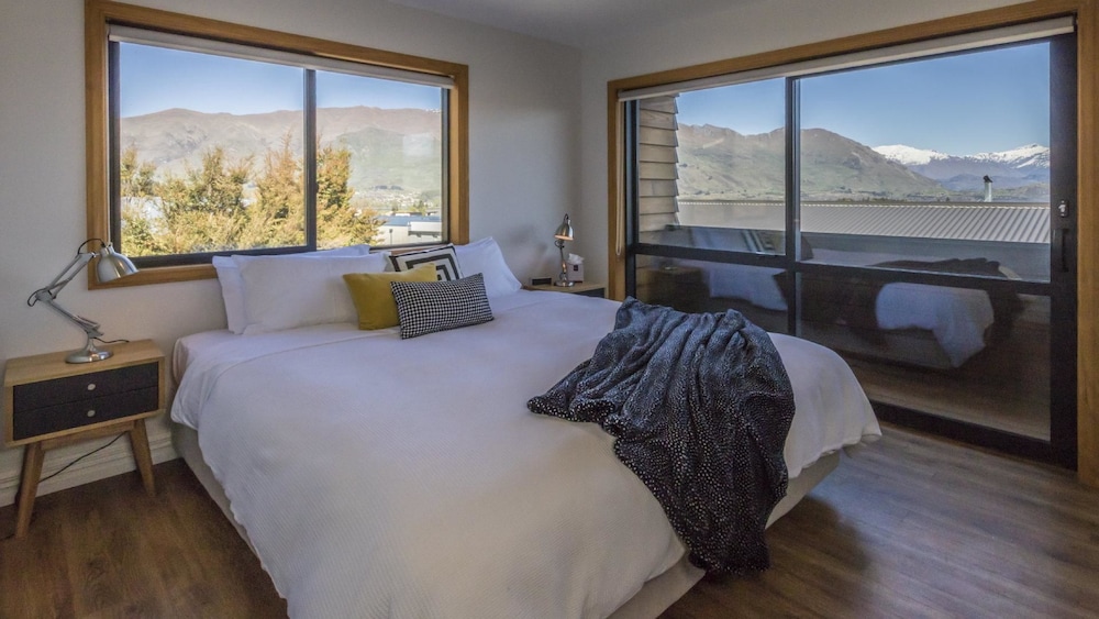 Alpine Escape Holiday home 5 view 4
