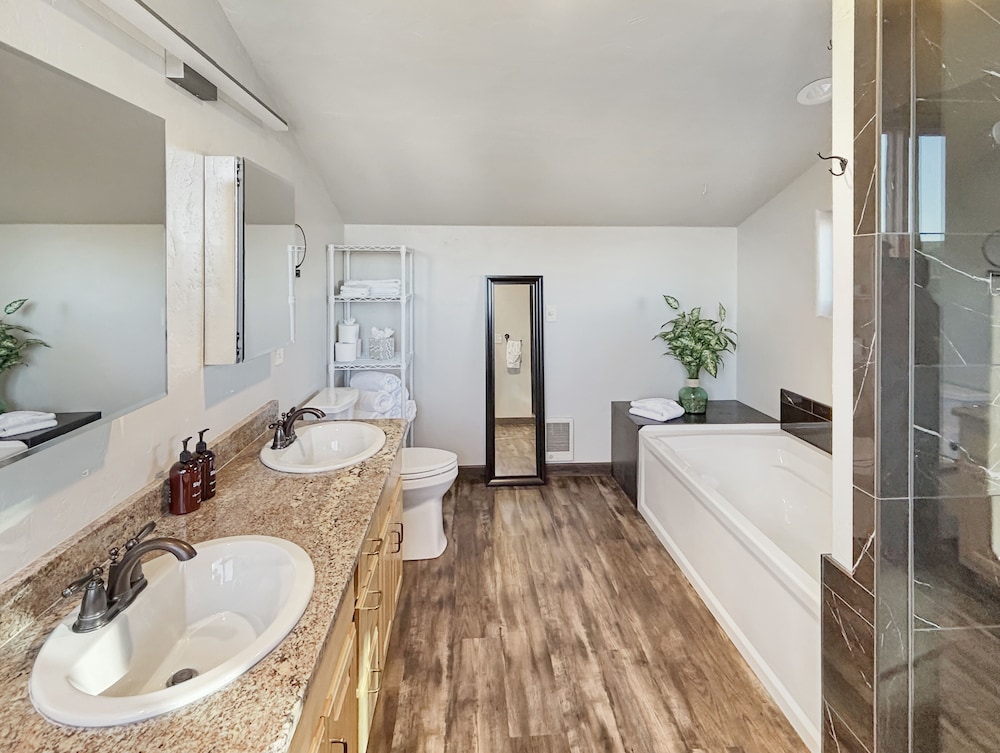Whispering Deer Retreat 3 Bedroom Home