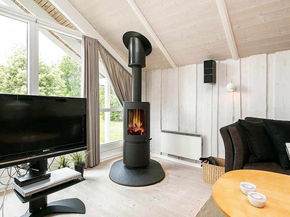 8 Person Holiday Home in Otterup view 5