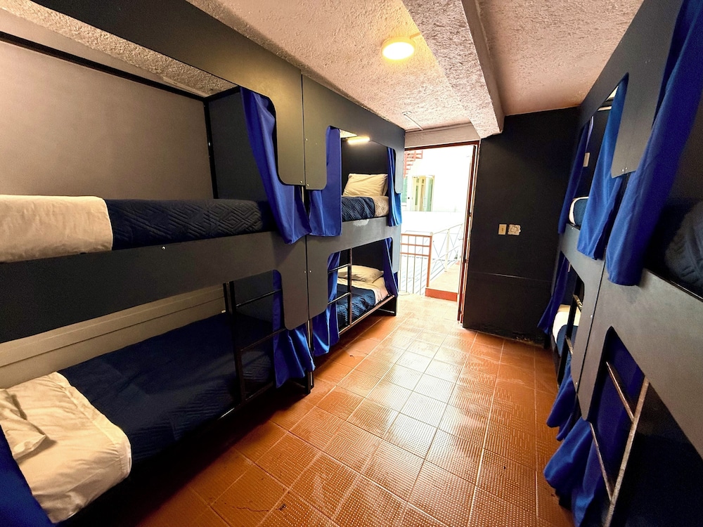 ROOMIES HOSTEL Reforma - La Diana
