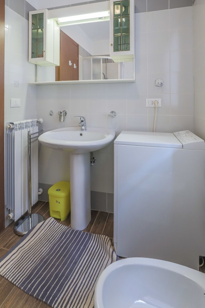 Casa Brunello en Roccaraso — bathroom