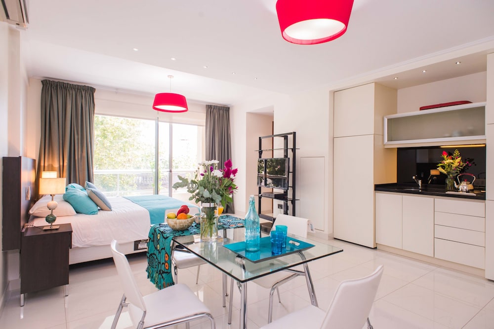 Soho Luxury Suites