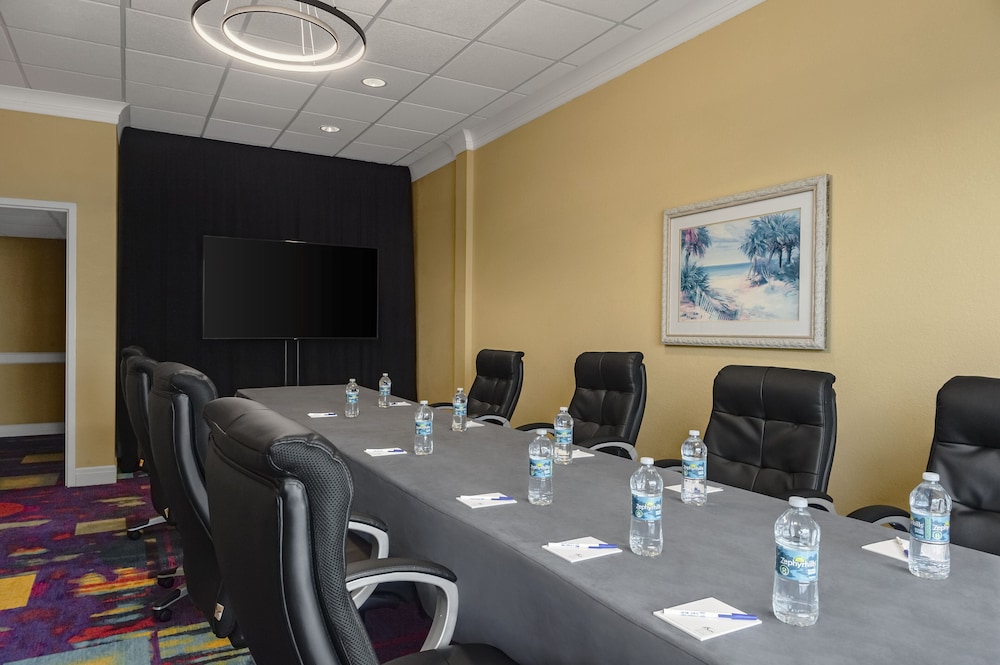 meeting & event spaces