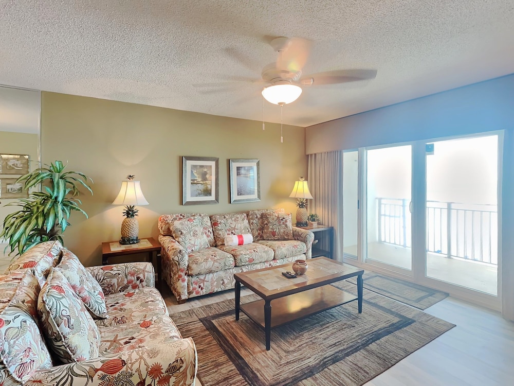 Emerald Isle #400 by Southern Vacation Rentals