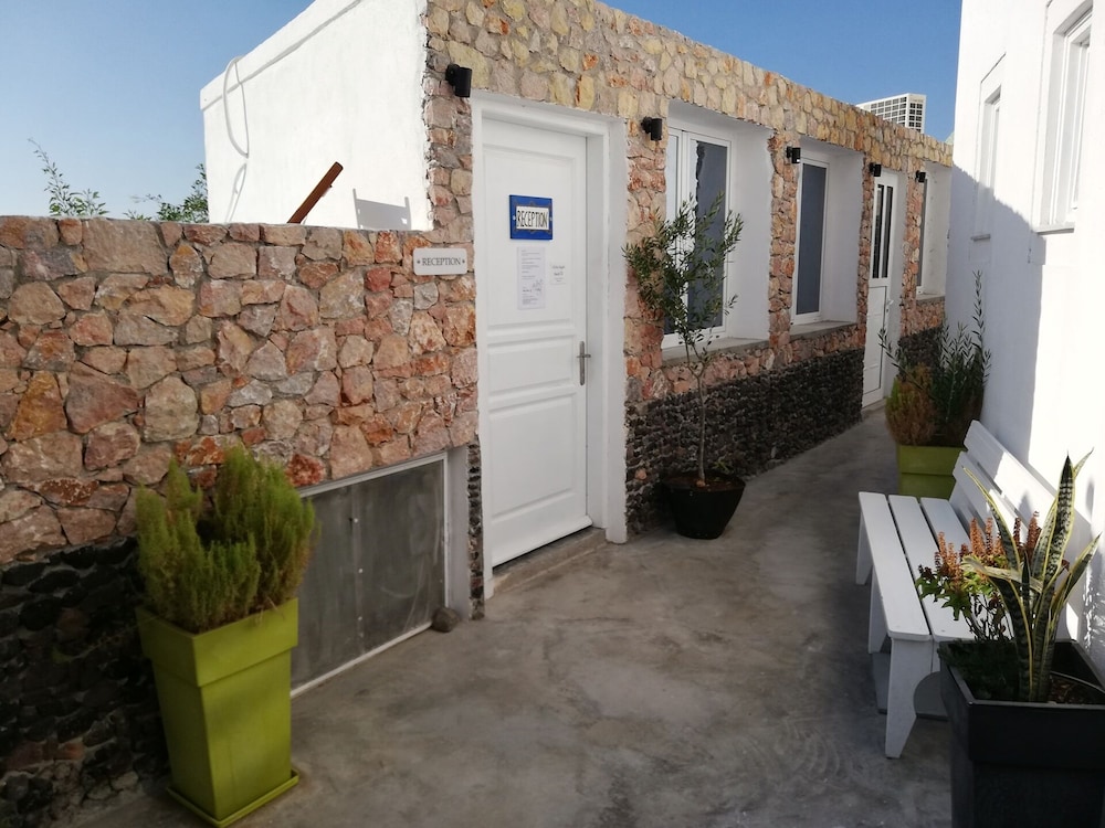 Loukas & Emma Eco Houses