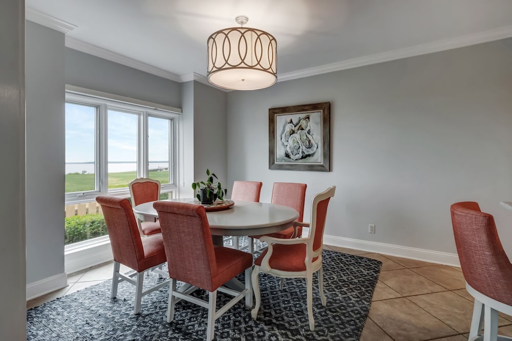 1080 Lighthouse I at The Sea Pines Resort