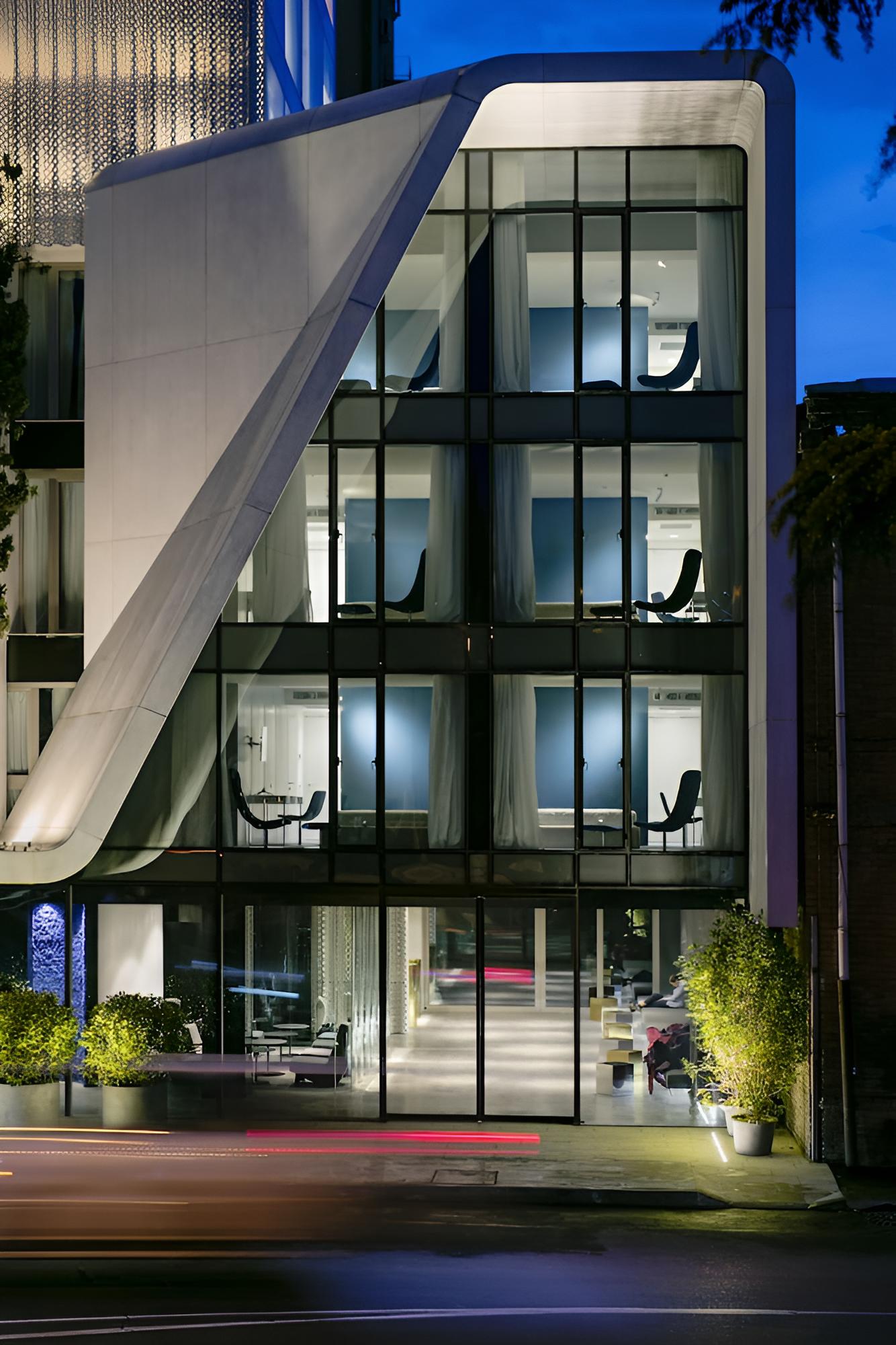 The Grove Design Hotel