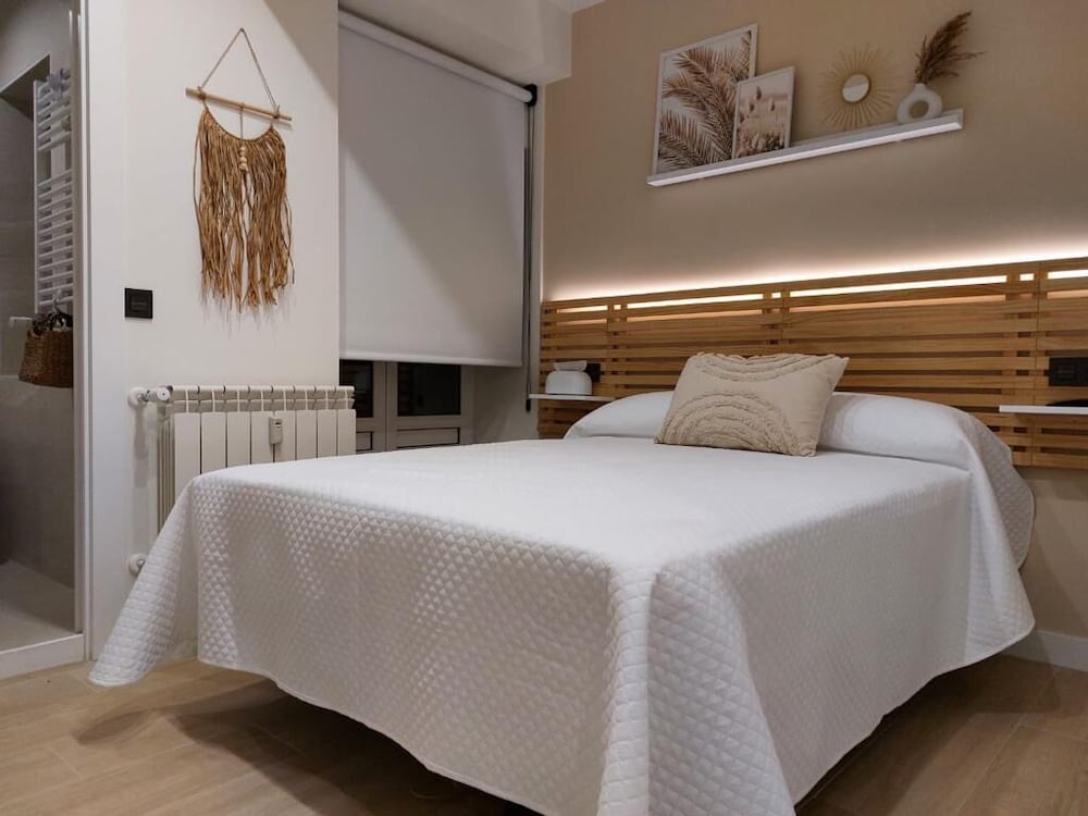 Pension Cabezas Oviedo
