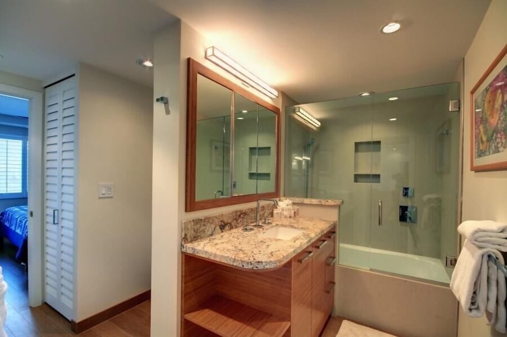 Menehune Shores, #510^ 3 Bedroom Condo
