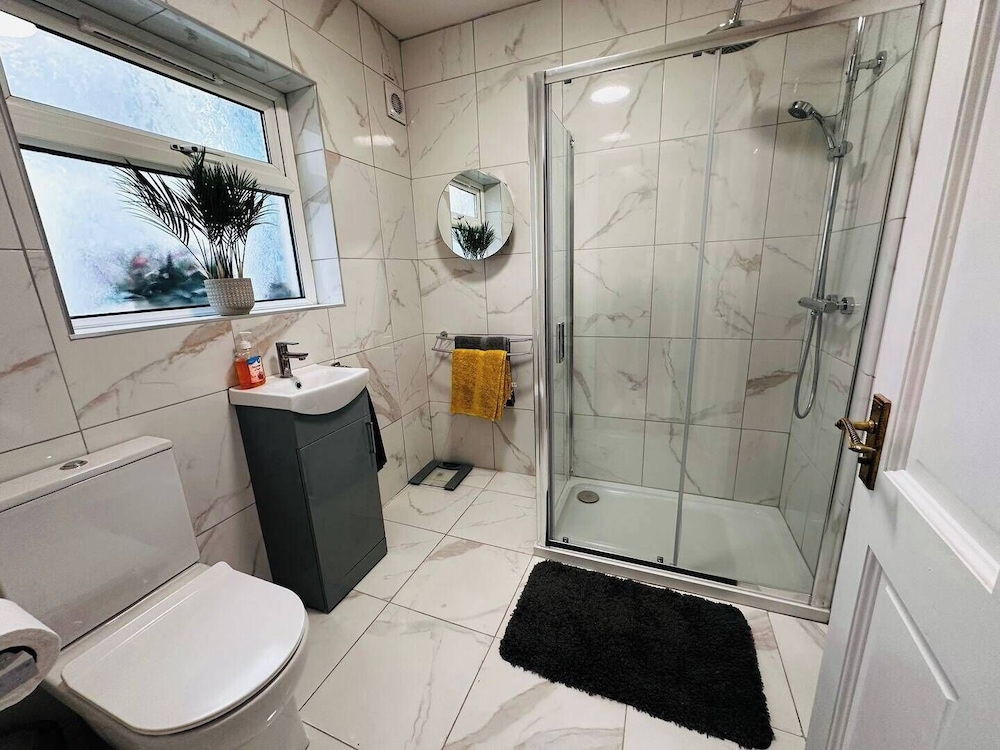 Belfast Gaeltacht Quarter - 2 Beds - Sleeps 4