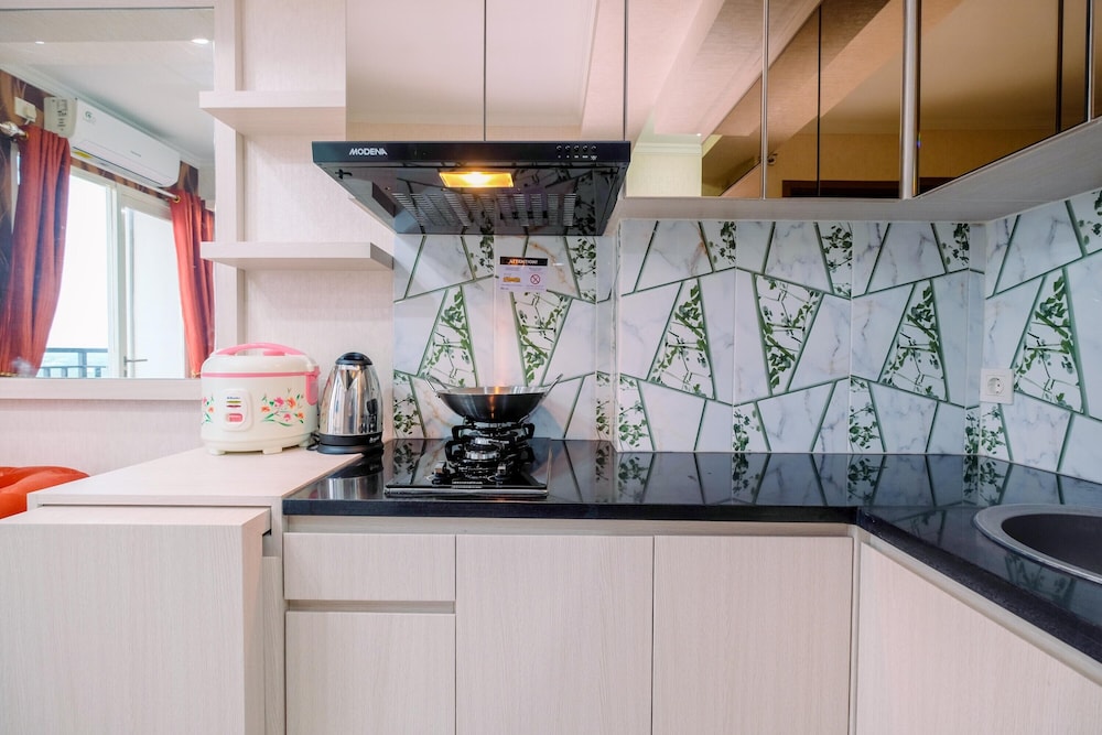 Cozy and Stylish 2BR Podomoro Golf View Apartment