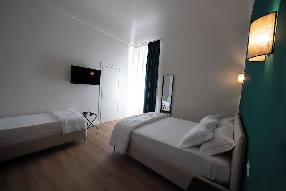 EXTRA B&B