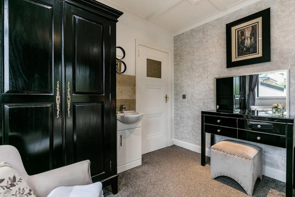 Photo 34