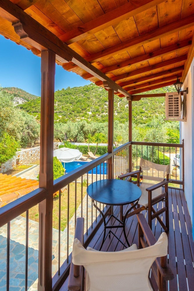 Villa Glysteri Large Private Pool Walk to Beach A C - 2125 view 5