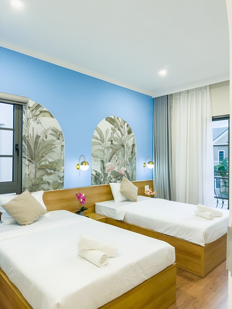 Deluxe 4 Br Warm Villa - Novaworld PT