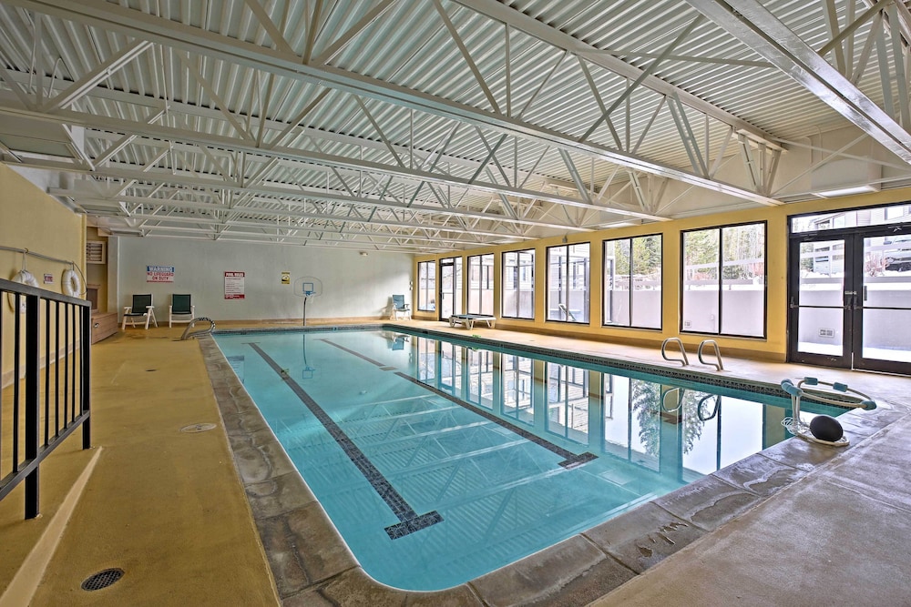 Walk to Dtwn: Winter Park Studio w/ Hot Tub Access