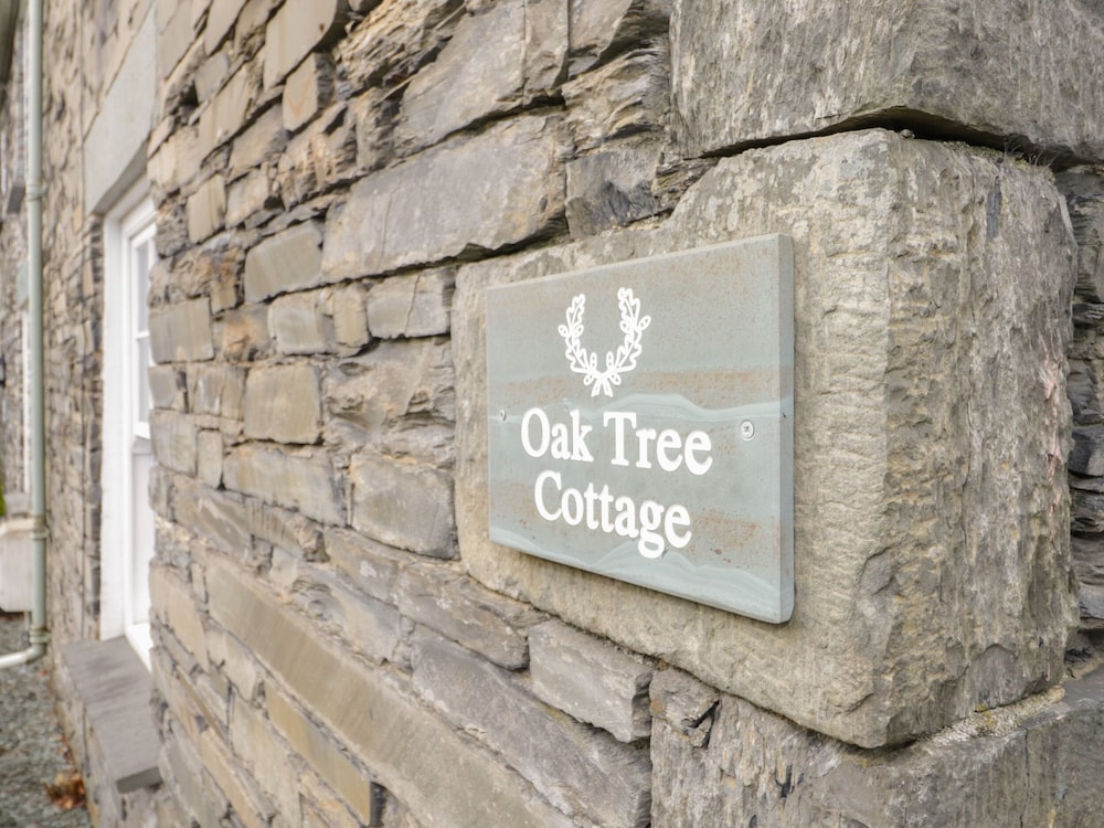 Oak Tree Cottage