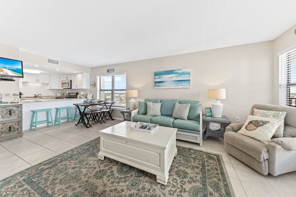 Island Sunrise Condos by Hosteeva