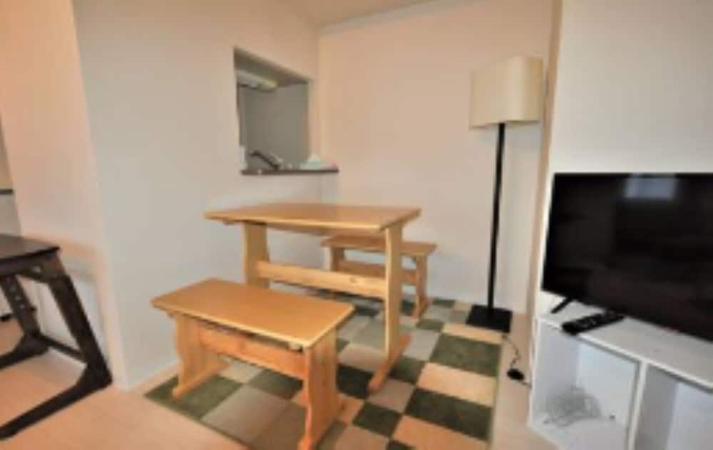 IK Minami6Jo Residence 201 view 3