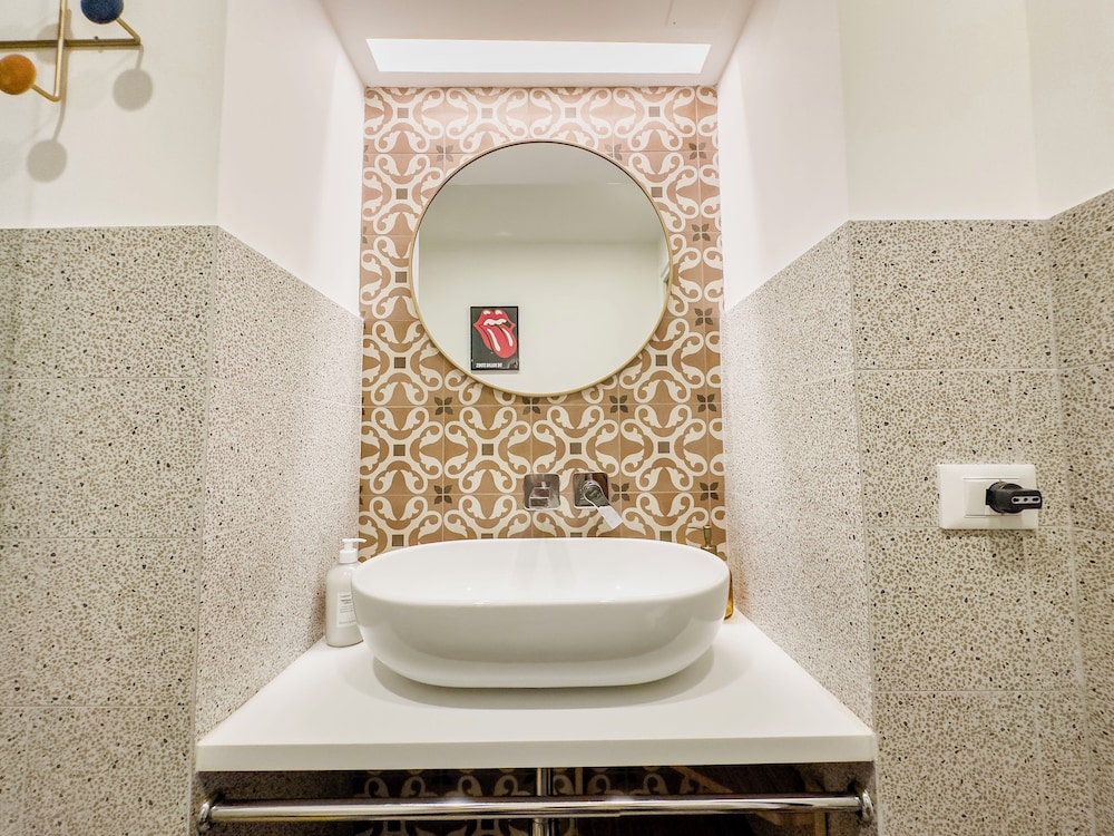 Trastevere Lovely 2 Br Apartment