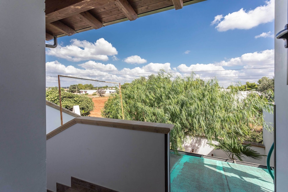 Villetta Isabella view 2