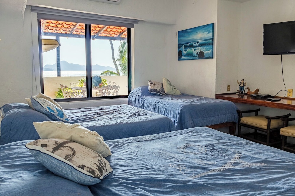 Flat with Unbeatable Views & 2 Bedrooms