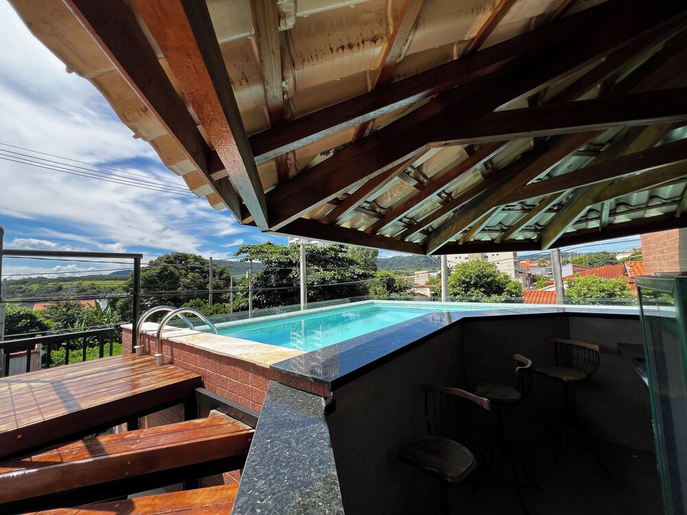 Pousada Casa Limão