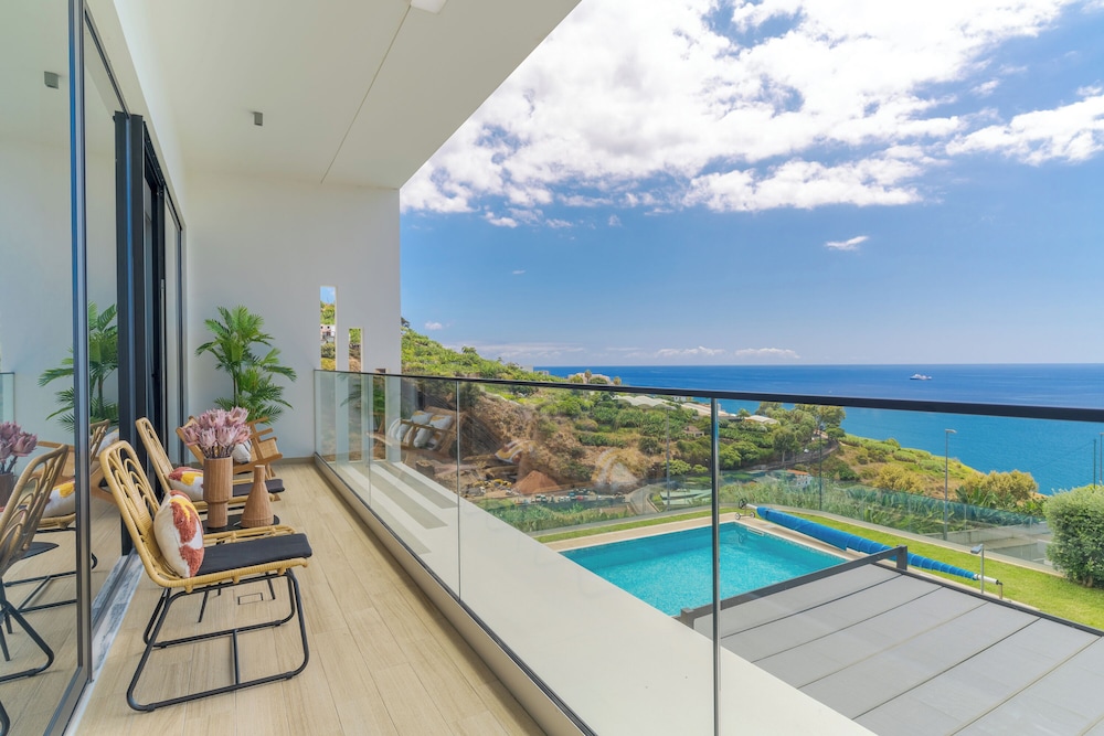 Luxury Diamond House