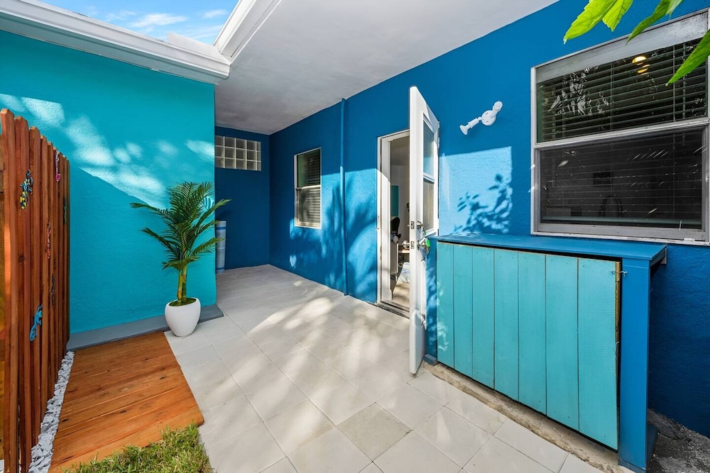 Ocean Breeze Home in Hollywood