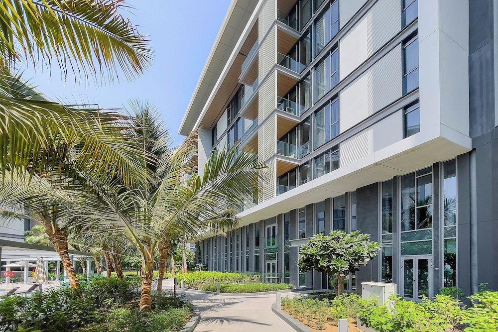 Luxury 3bdr on Bluewaters island