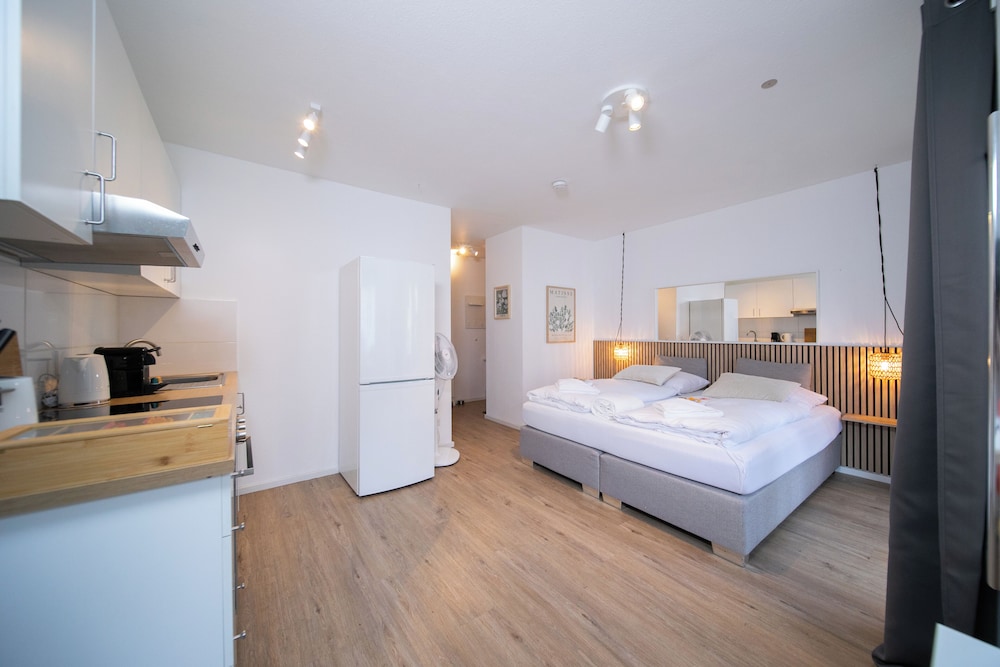 Favorite Stays - Neuss Furth