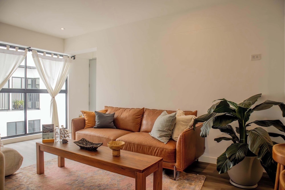 w Stunning 1BR in Miraflores