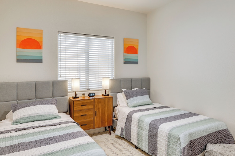 Avondale Home w/ Heated Pool & Putting Green!