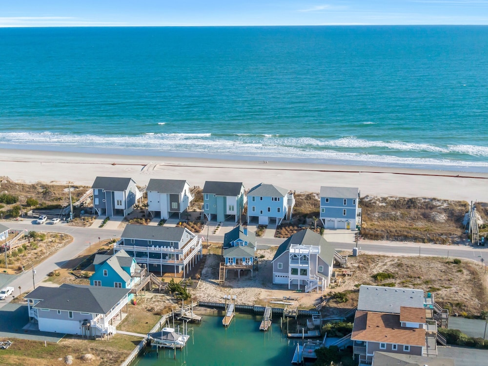 The Last Dollar Cottage by Topsail Realty